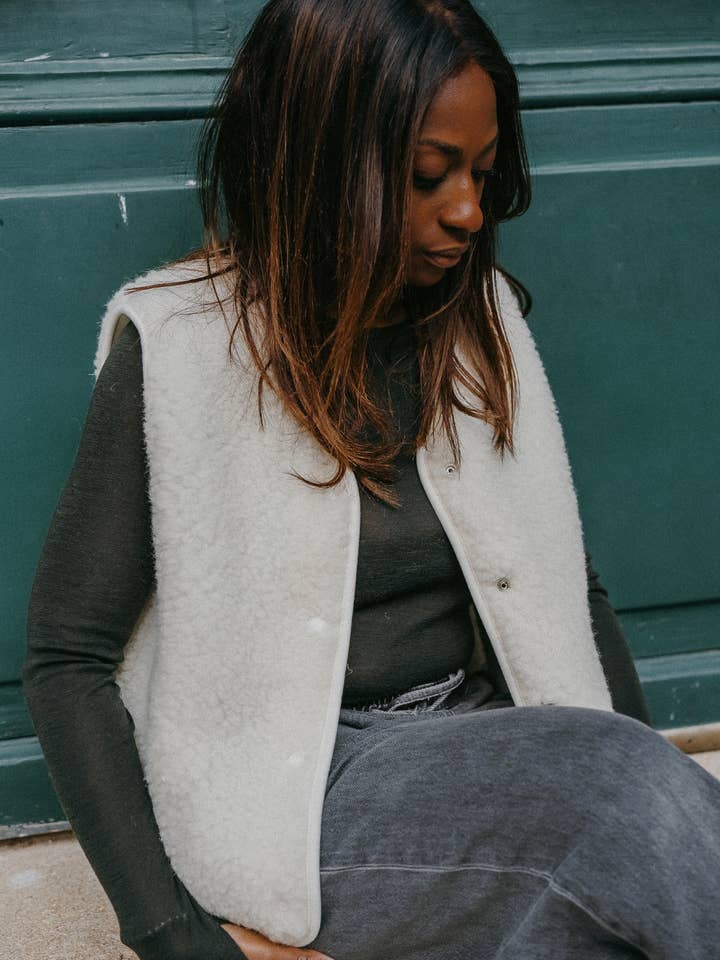 Miijo - Wholesale Outerwear Vest - Women's - Albane Vest1