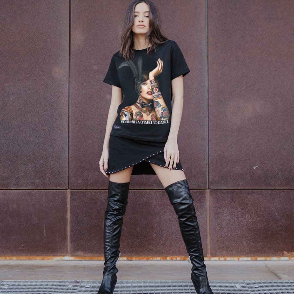 BE HAPPINESS – T-shirt estampada - Mulher por atacado – CAMISETA LINDA CABARET1