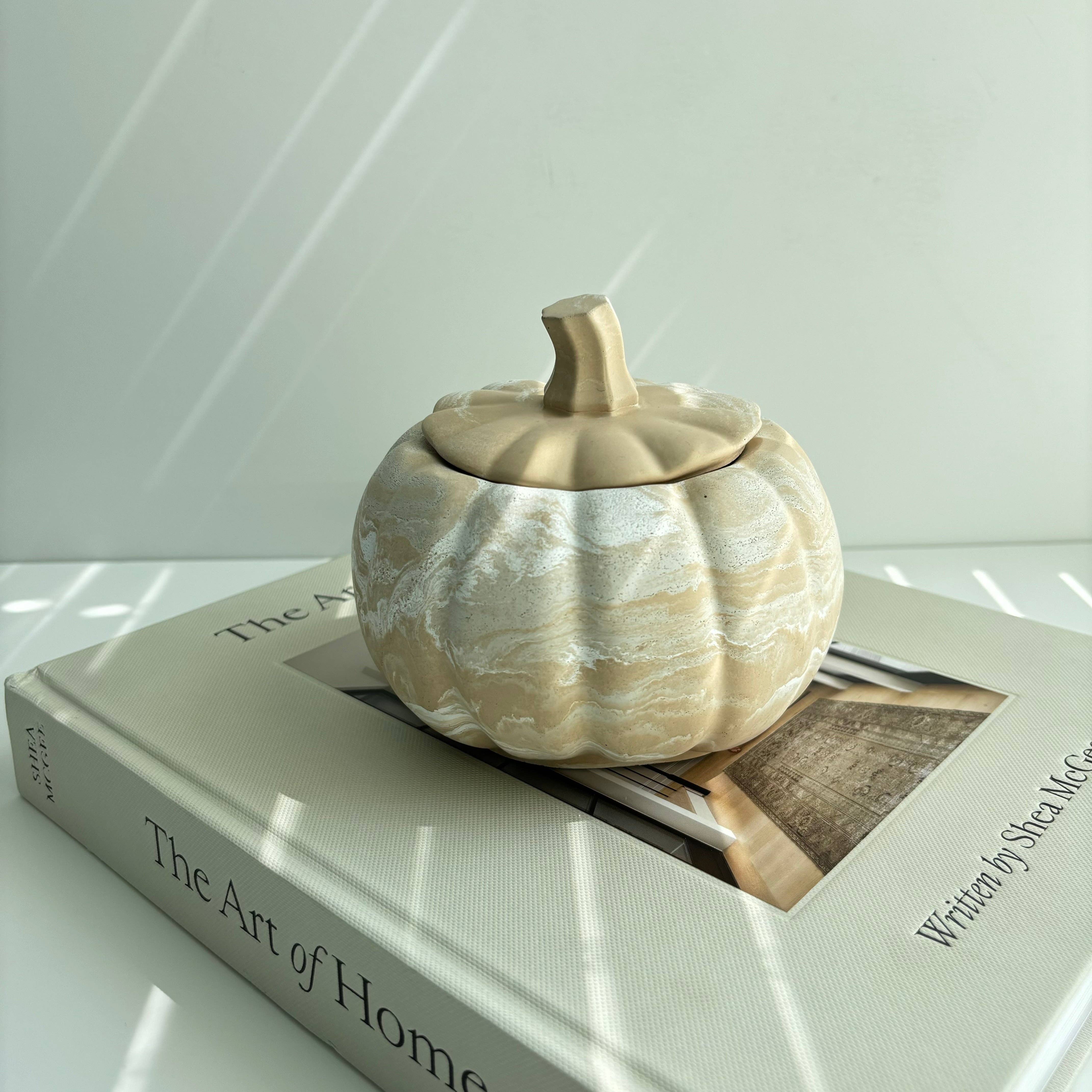 Fancy Concrete - Vente Bougie en bocal - Pot à bougies à la citrouille0