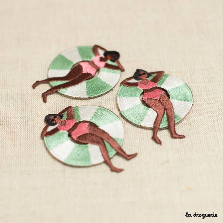 LA DROGUERIE - Wholesale Patch - Ecusson Girl and buoy4