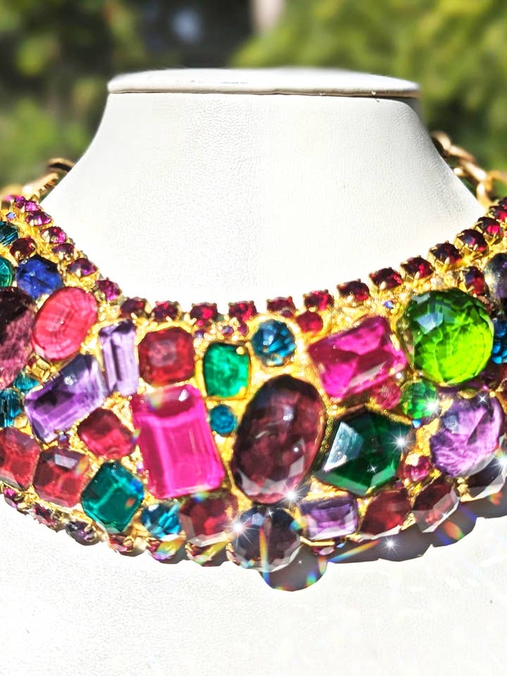 Collier Gemmy Collar Gold Holiday Statement Collier Fashion Artisan USA Sugar Gay Isber 1 de 1 pour la vente par Gay Isber Designs