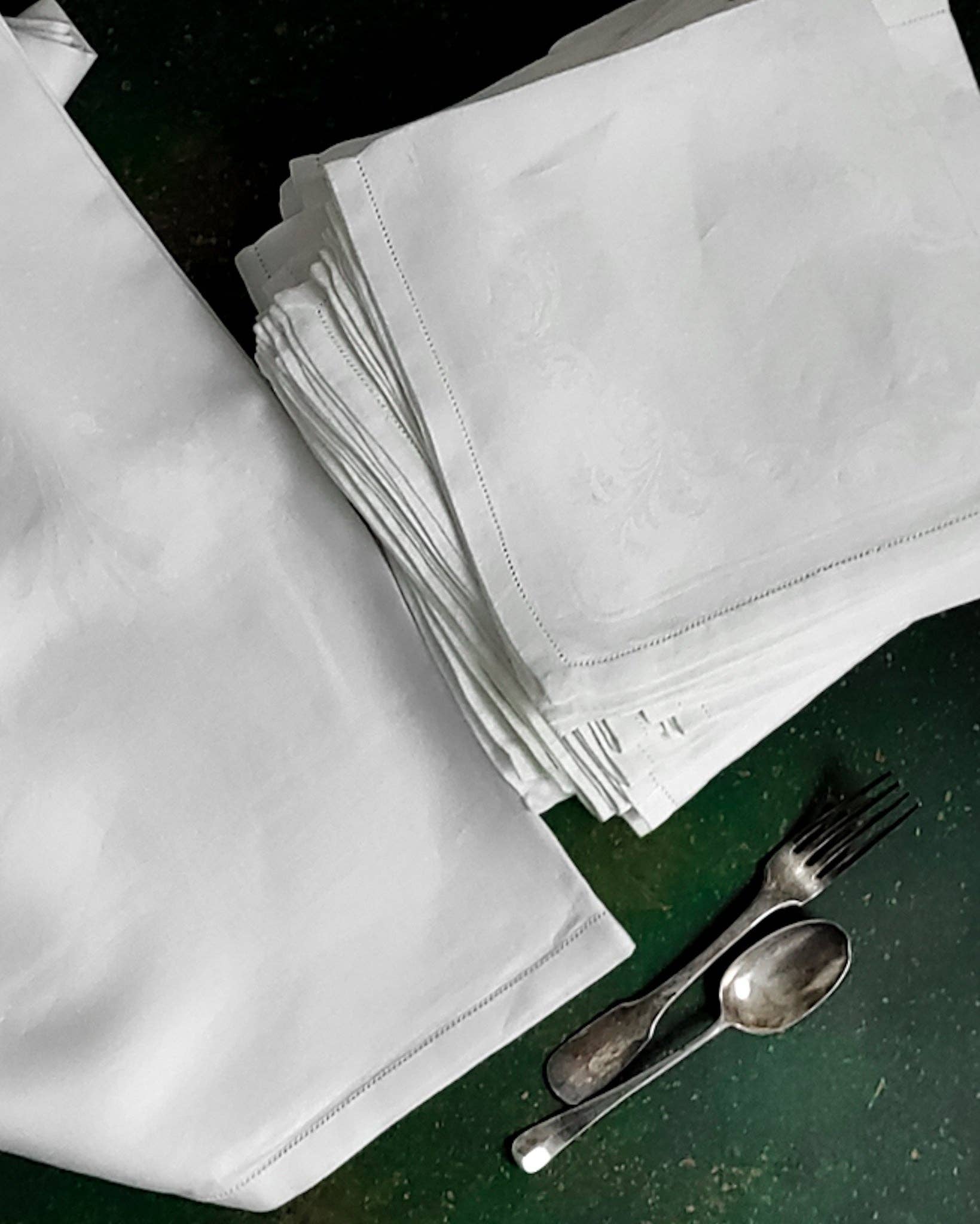 Heyfoo - Wholesale Tablecloth - White Flanders Cotton Tablecloth with 10 Napkins12