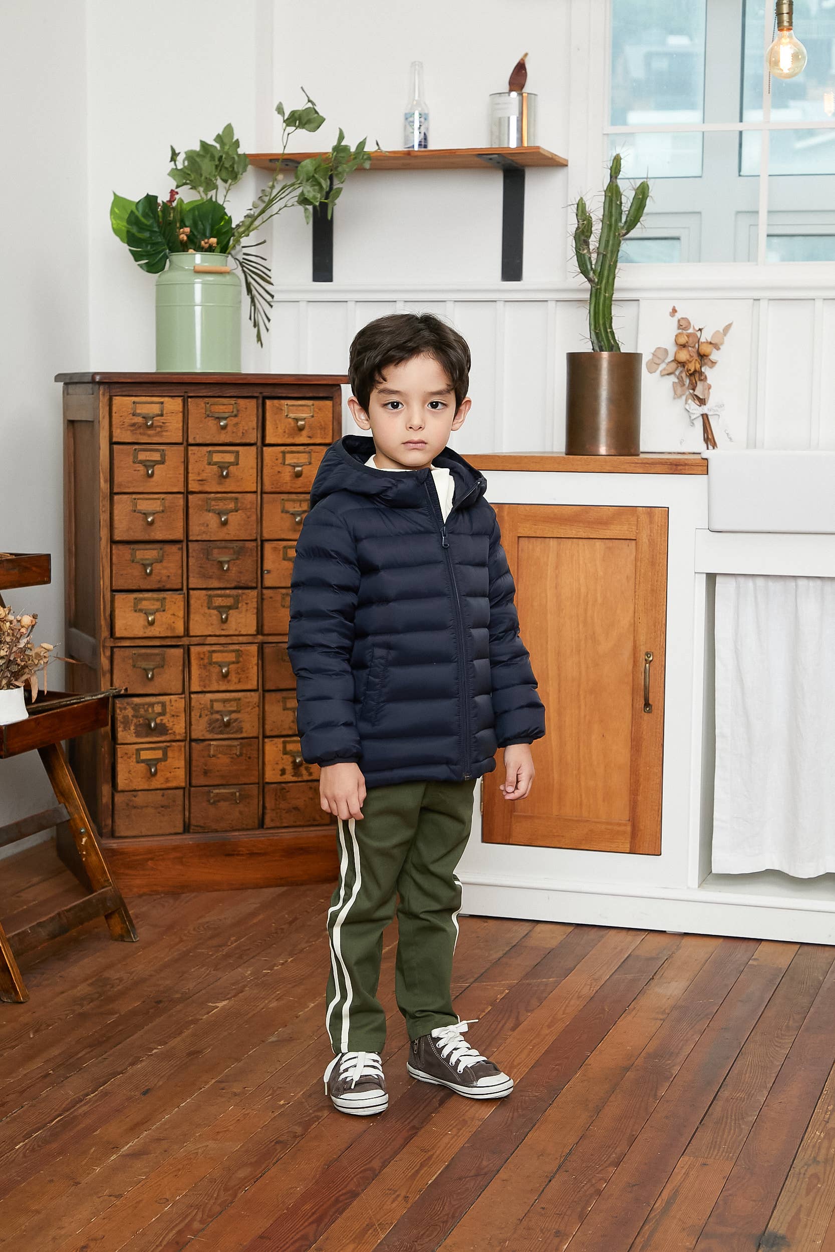 ToTo Heros - Wholesale Puffer Jacket - Kids - Lightweight Hooded Puffer Goose Down Jacket13