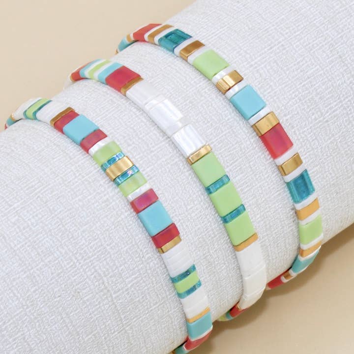 Pila de pulseras con cuentas Bayhead Tila para venta al por mayor de Myliu New York