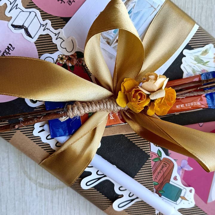 The Enchanted Envelope & Bookmobile - Wholesale Book - Adult - Blind Date with a Book ~ Mix of New and PreLoved Books