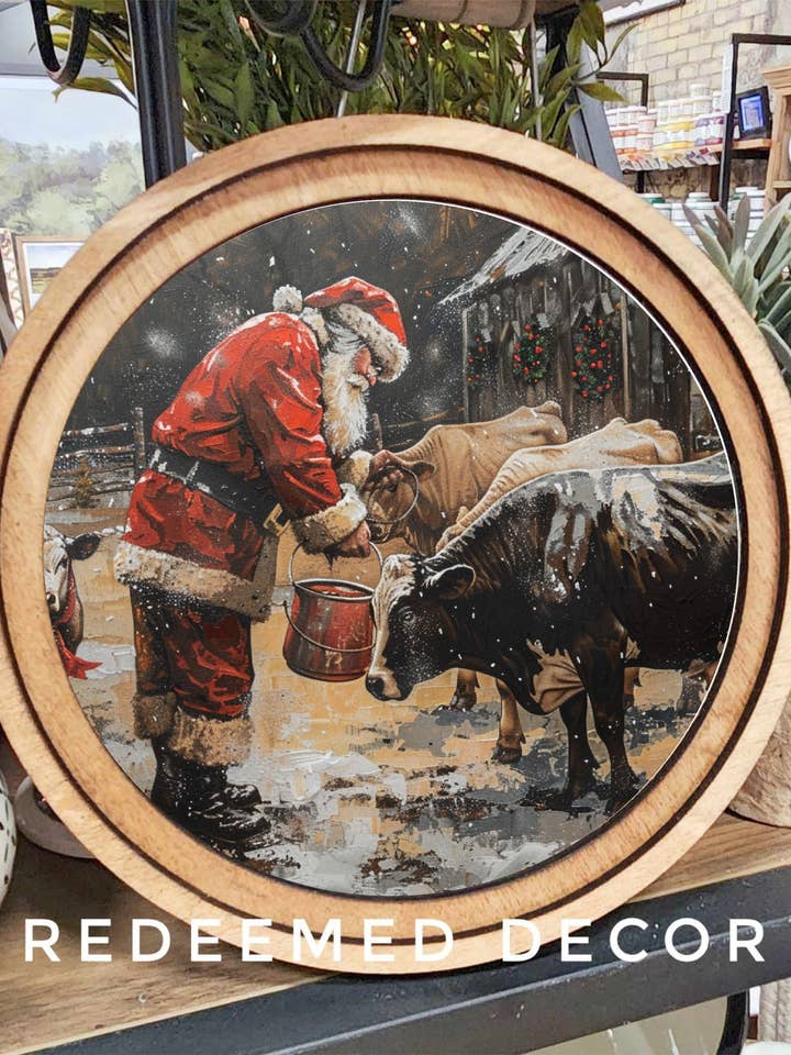 8" Round Santa With Cows Art for wholesale by Redeemed Decor