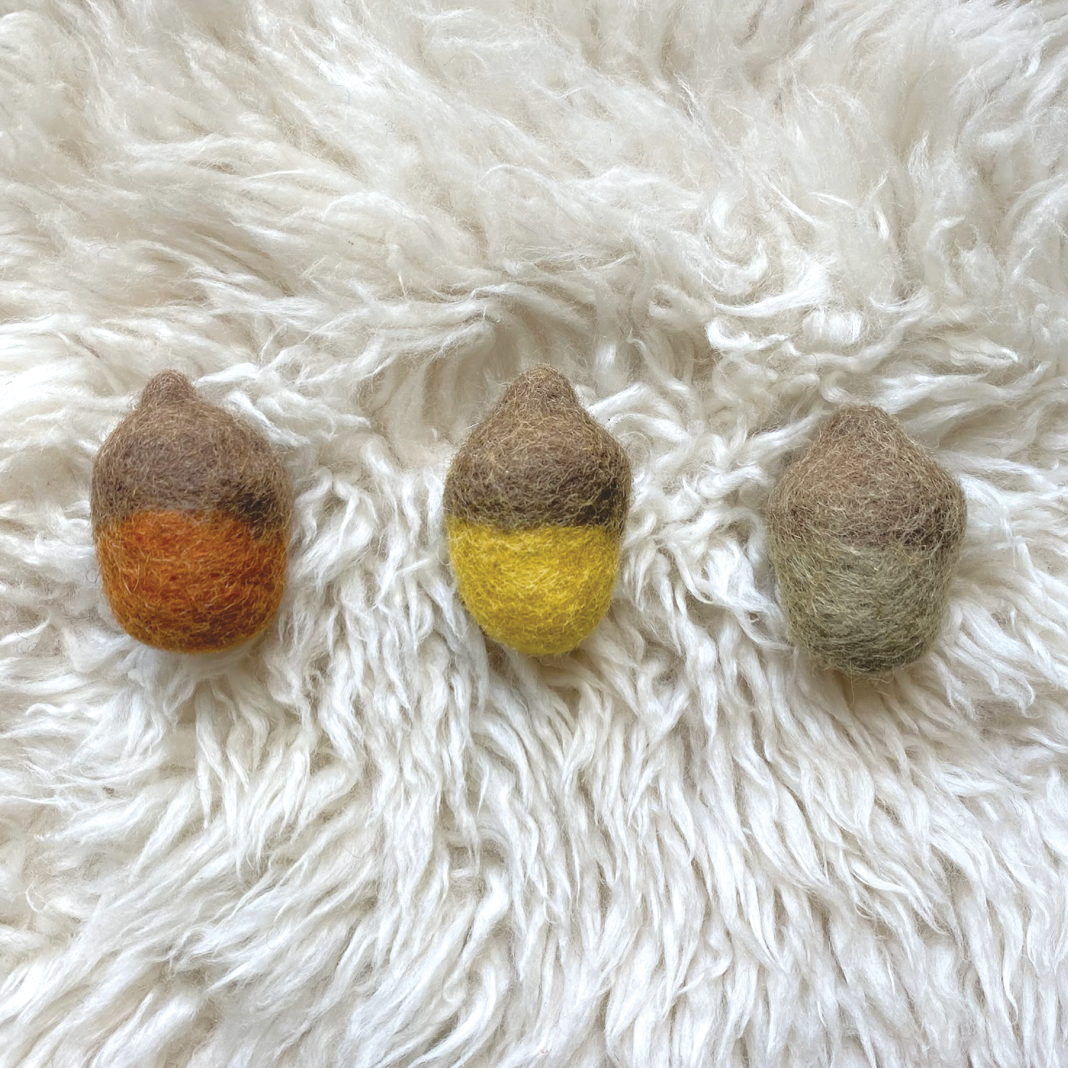 Sheep Farm Felt - Vente Décorations de table - Glands en feutre2
