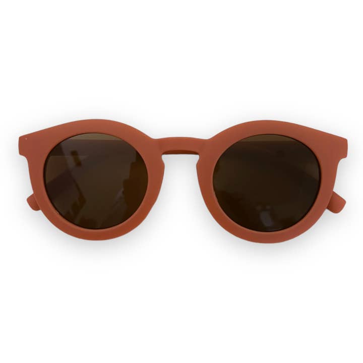 Emi Lei - Wholesale Sunglasses - Kids - TODDLER Retro Frosted Sunglasses w Pouch Included