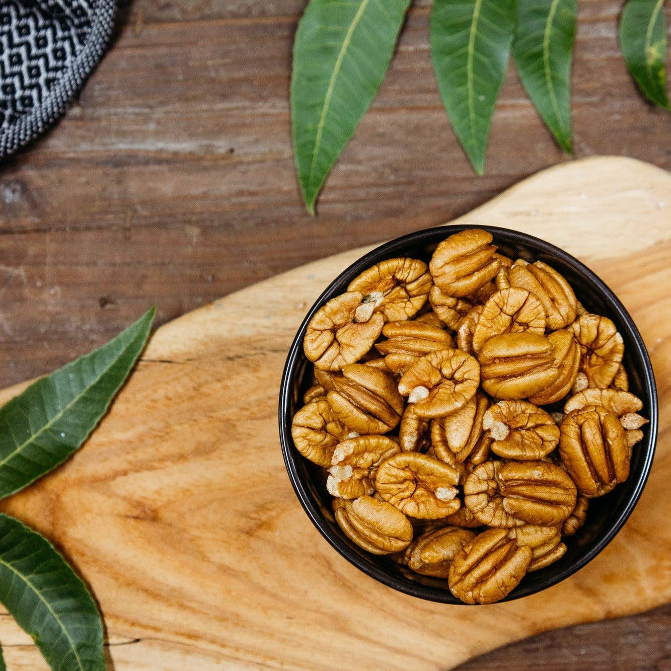 Ellis Bros. Pecans - Wholesale Nuts - Shelled Pecan Halves-Junior Mammoth [Elliott]0