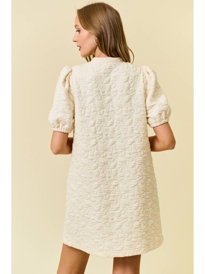 Doe and Rae – wholesale Klänning - Dam – FLORAL JACQUARD KLÄNNING MED DRAGKEDJA FRAM OCH PUFFÄRMAR - 28054D14