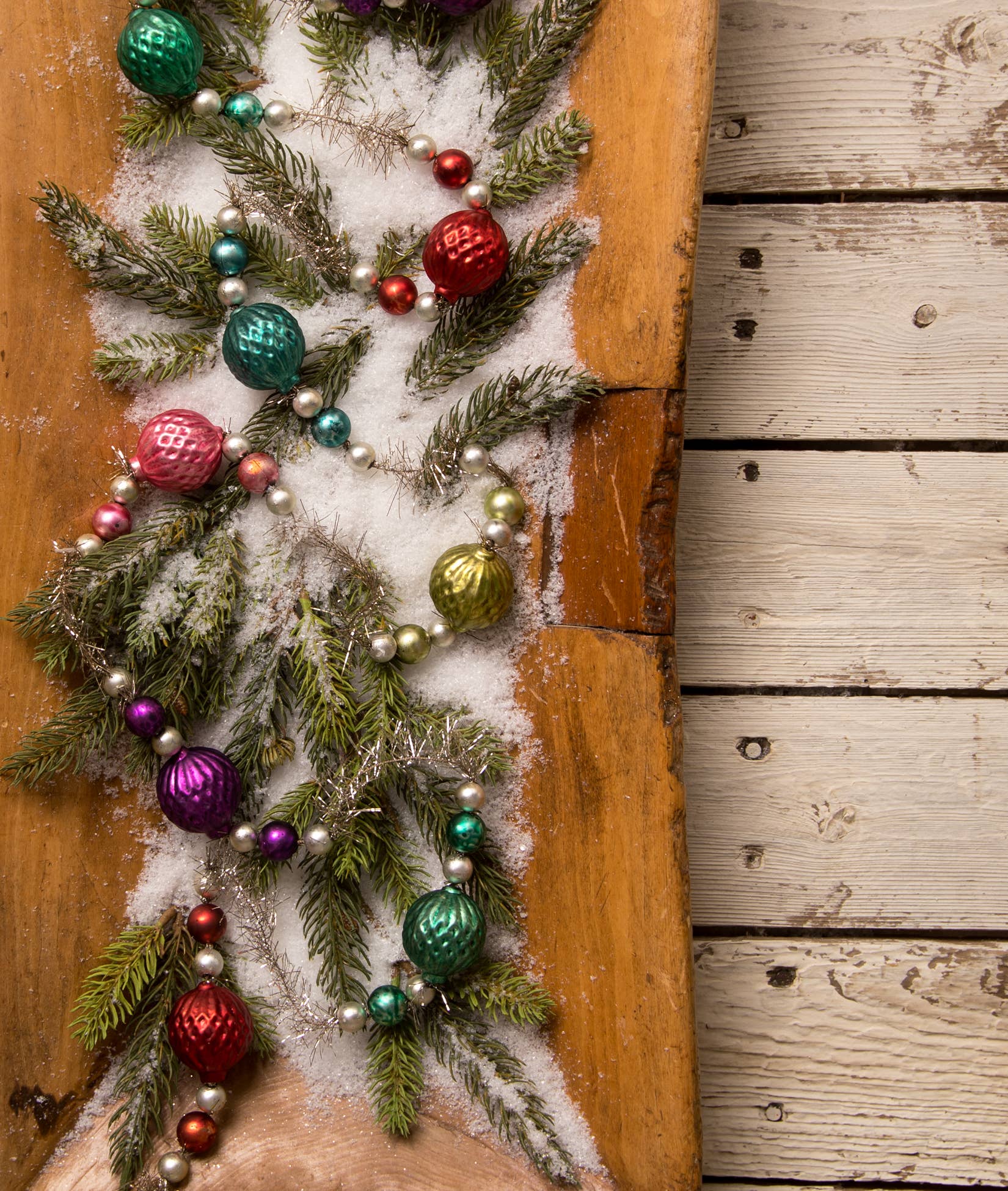 Bethany Lowe Designs - Wholesale Christmas Decoration - Jewel-tide Glass Bead Garland1