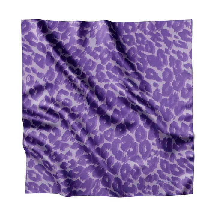 Slät Gepard - Midi Silkescarf Lila för wholesale av Lamberty Munich