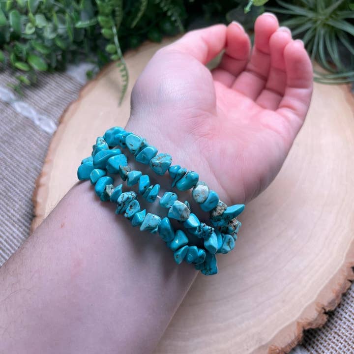 Copper Ashes - Wholesale Beaded Bracelet - Dyed Howlite (Imitation Turquoise) Chip Bracelet0