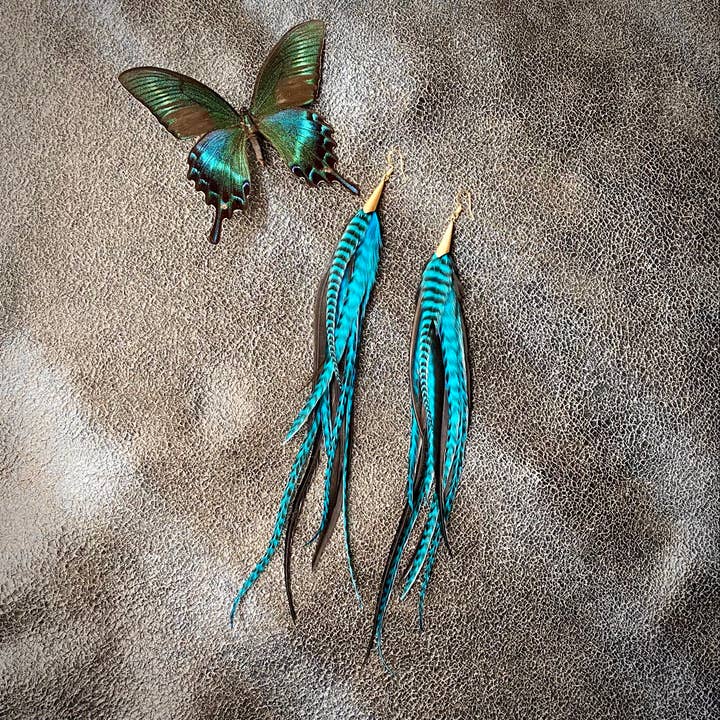 ASTALI - Wholesale Dangle earrings - Long Feather & Cone Earrings -Turquoise Grizzly & Black/Gold