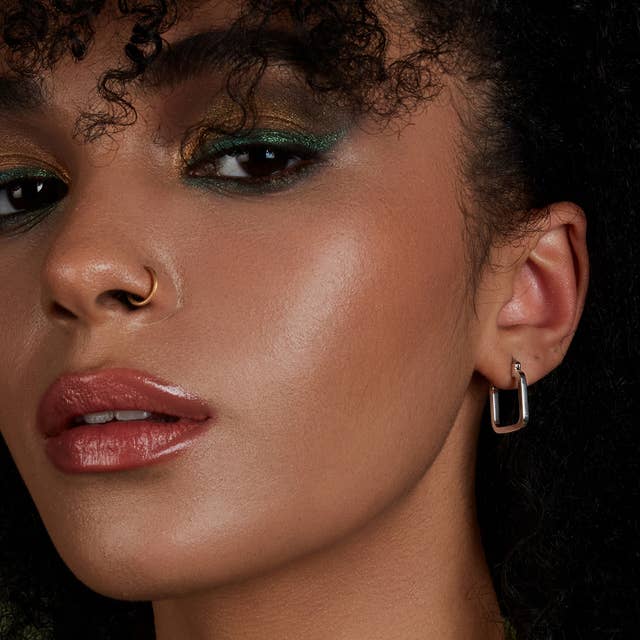 Carré Y - Wholesale Hoop Earrings - Noa Silver1