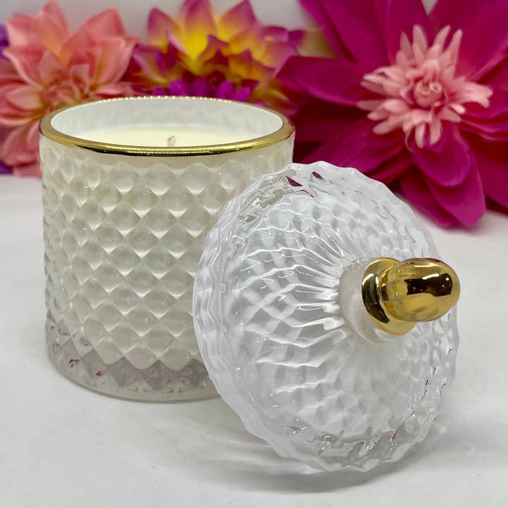 Diamond White Décor-8 oz Soy Candle-Gold Accent-Beautiful for wholesale by Jamcat Candles