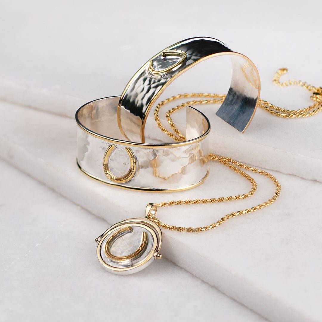 URBAN-EQUESTRIAN - Wholesale Pendant/Charm Necklace - Cody - Two Tone Crown Coin Horseshoe Necklace9