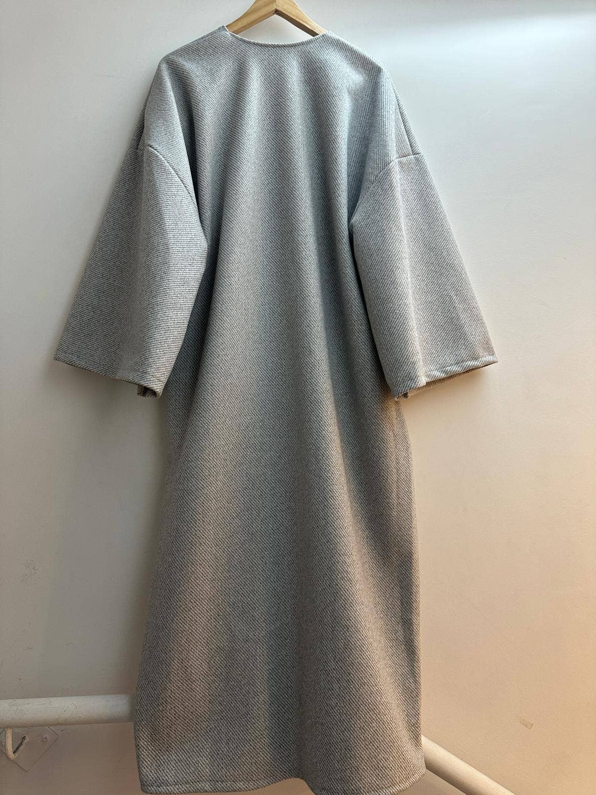 LORIANE - Vendita all'ingrosso Cappotto - Donna - Cappotto oversize lungo con tasca11