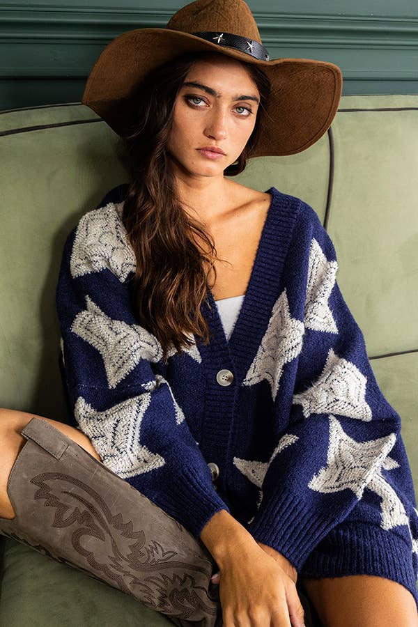 BUCKETLIST INC - Wholesale Cardigan - Women's - IT1670 Oversized Star Pullover Sweater Cardigan45