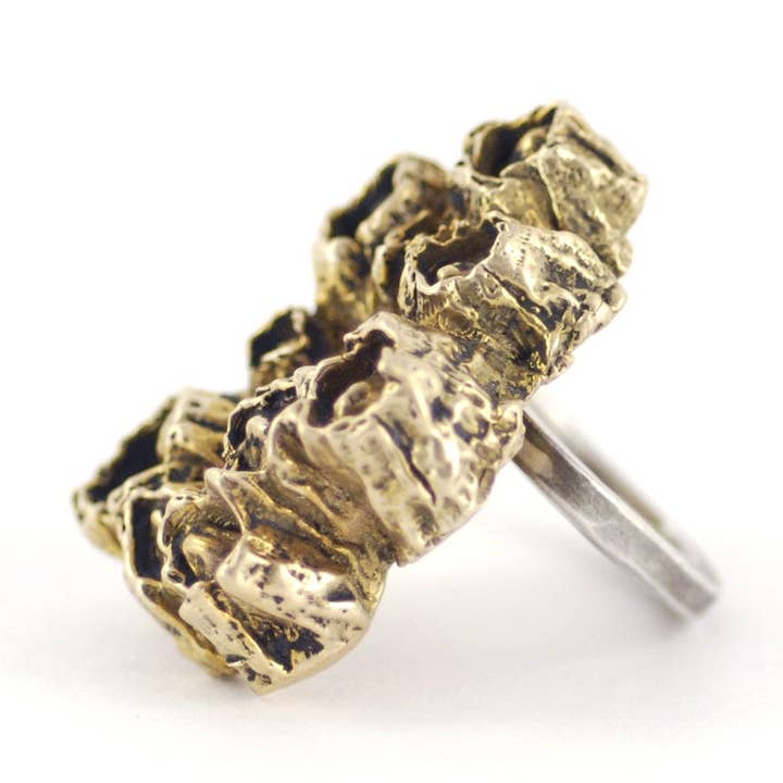 ANELLO CIRRIPEDE POSEIDON per la vendita all'ingrosso da parte di Grace Gow