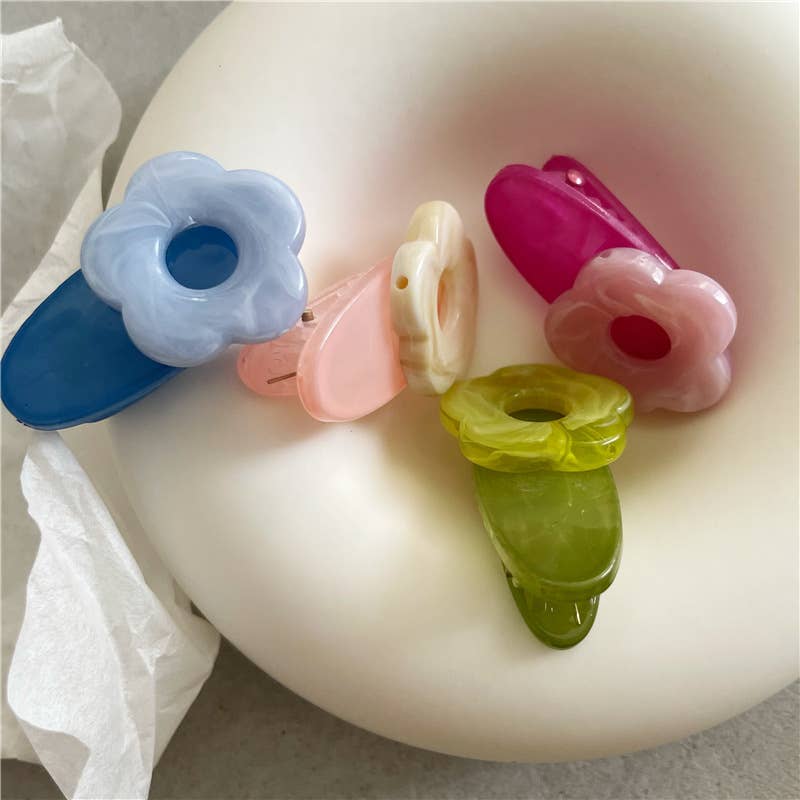 Tourtiwi - Wholesale Hair Clip - Kids - Two-Pack of Cute Colorful Flower Duckbill Clips4