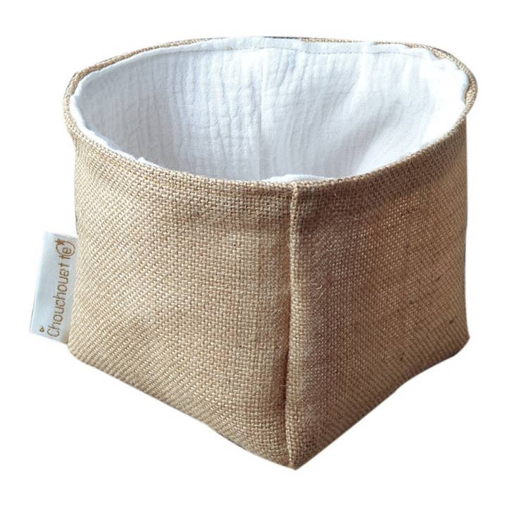 Ivory storage pouch for wholesale by CHOUCHOUETTE