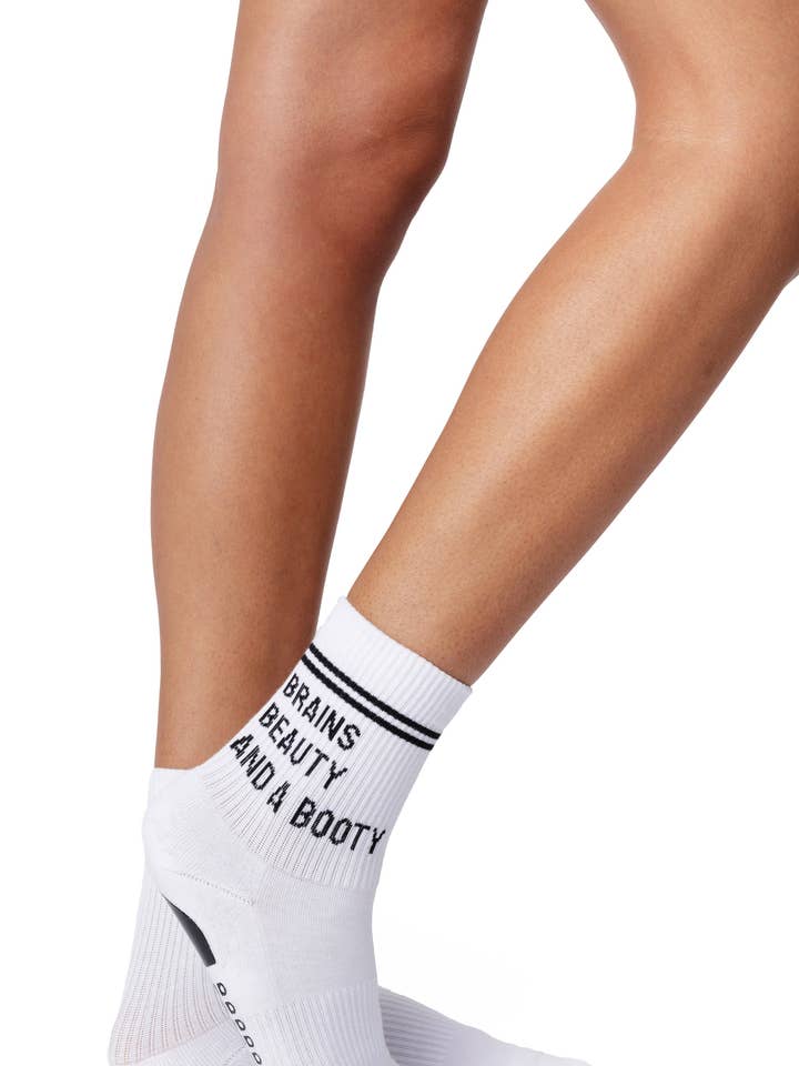Hjärnor, skönhet och en Booty Crew Grip-strumpa för wholesale av Arebesk