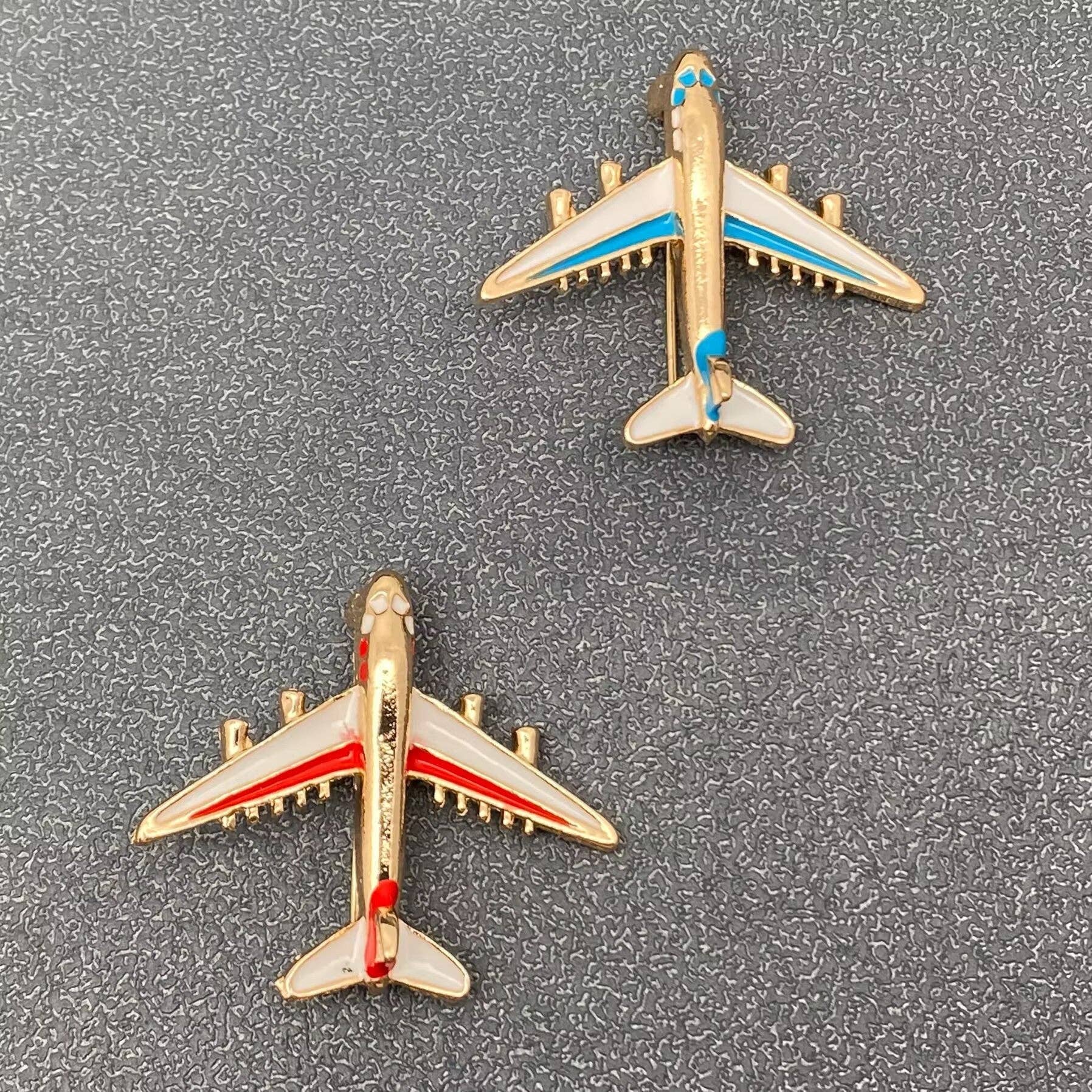 Mio Queena - Wholesale Brooch - Enamel Plane Brooch2