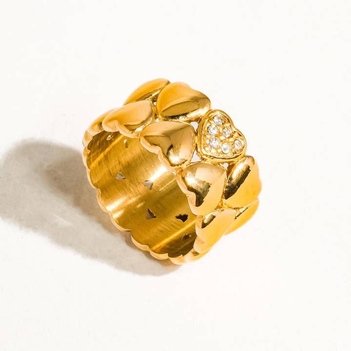 Wayn 18K Gold Non-Tarnish Petite Hearts Ring for wholesale on Faire
