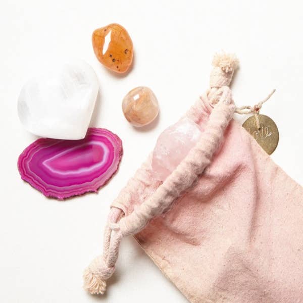 Liv Rocks - Wholesale Spiritual Stone/Crystal - LOVE Crystal Kit | Love + Friendship Crystal Gift Sets