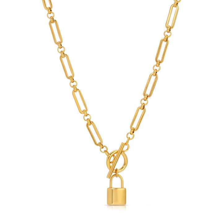 Sunday Girl by Amy DiLamarra – wholesale Pendant/charm necklace – NK-424-P | Nolita Padlock Figaro Chain Toggle Necklace