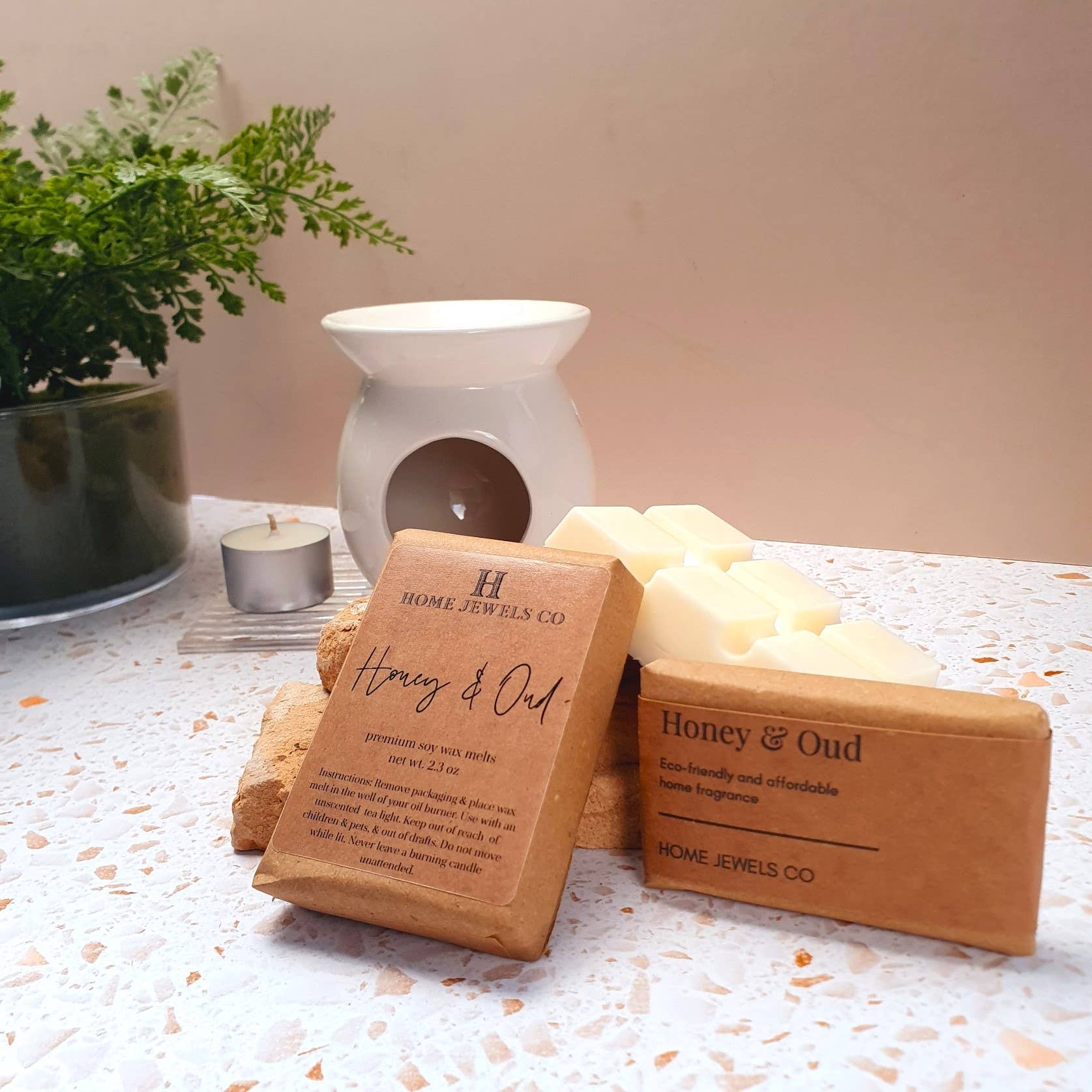 Home Jewels Co - Wholesale Wax Melt - Honey & Oud Scented Soy Wax Melt Snap Bars - Essential Oils2