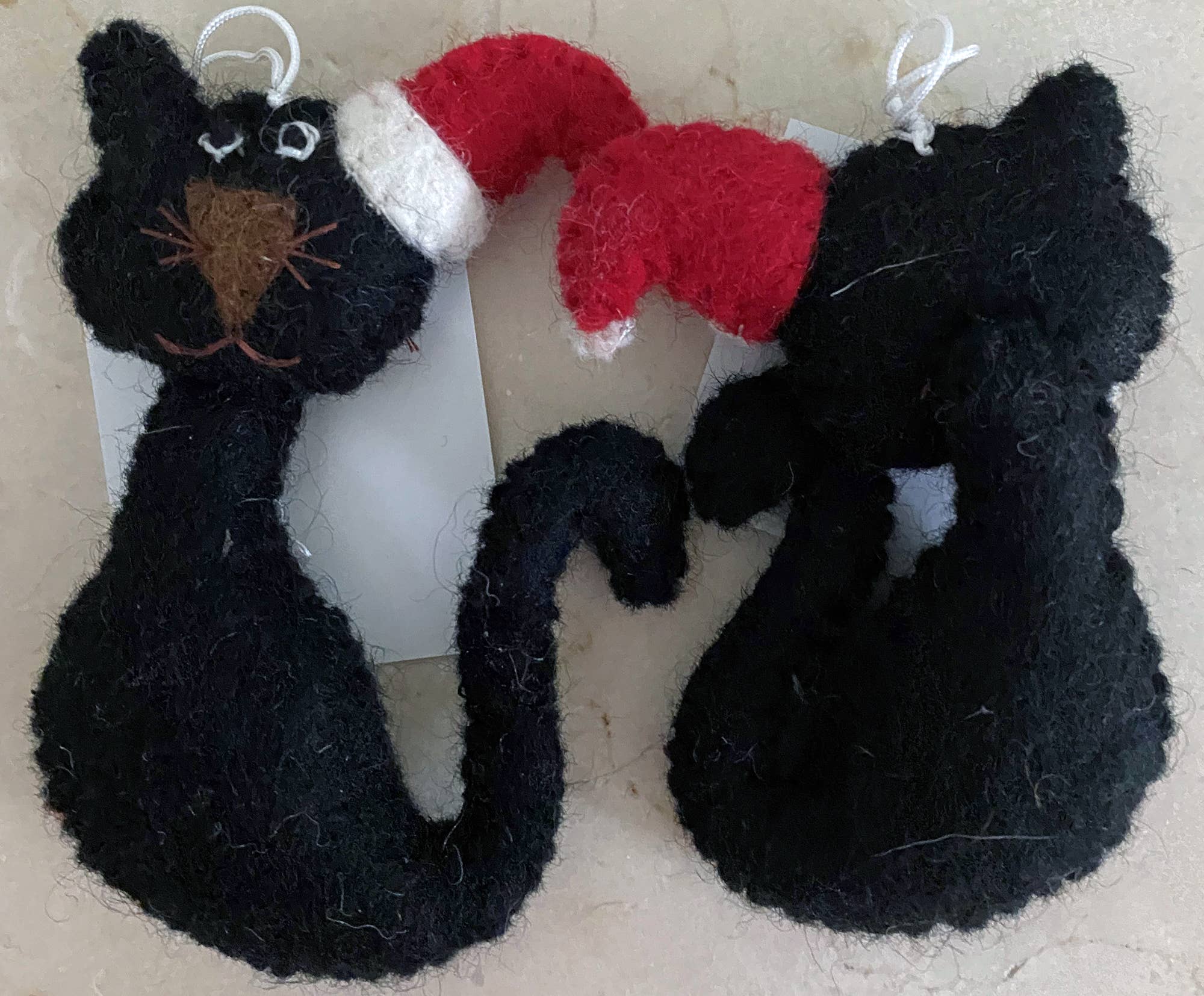 cerruti home – wholesale Ornament – Felted Wool "Christmas Cat" ornament, available in 5 Colors11