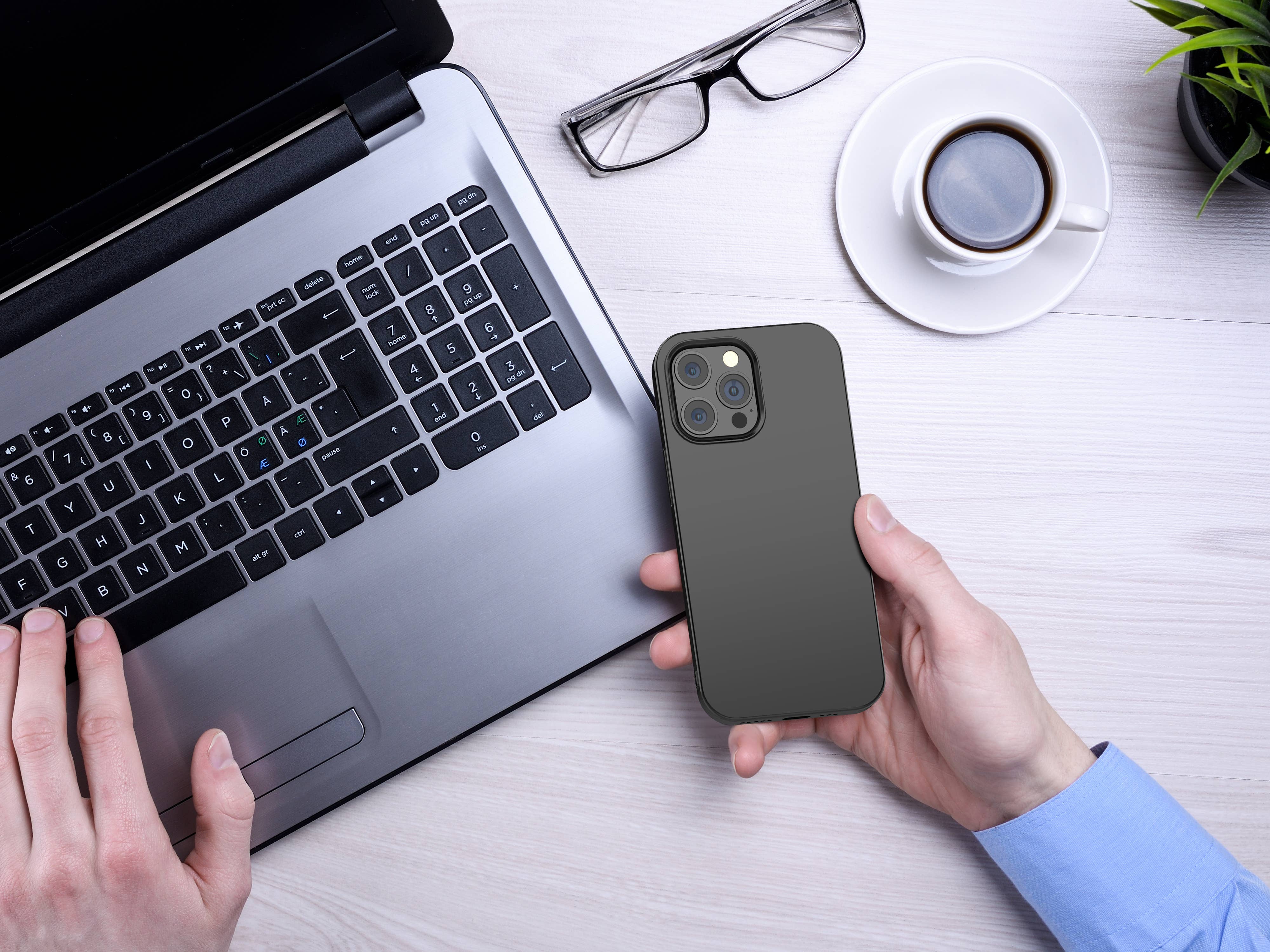 TECHANCY - Vendita all'ingrosso Custodia per cellulare - Unisex - Custodia nera compatibile con iPhone2