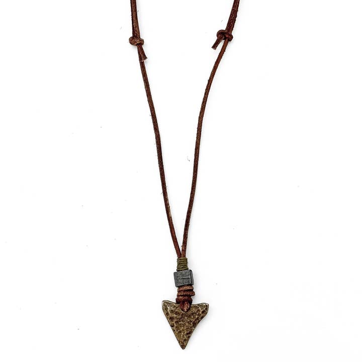 Aadi Frontier Arrowhead Halsband för wholesale av Anju Jewelry