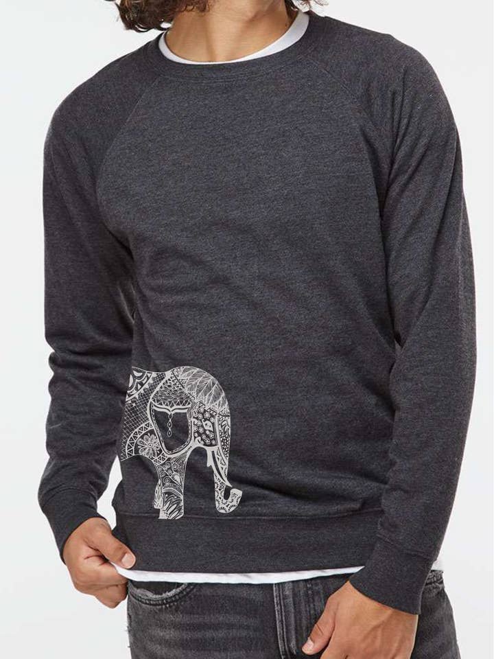 Veste polaire à col rond Elephant Path pour la vente par Wyld Earth