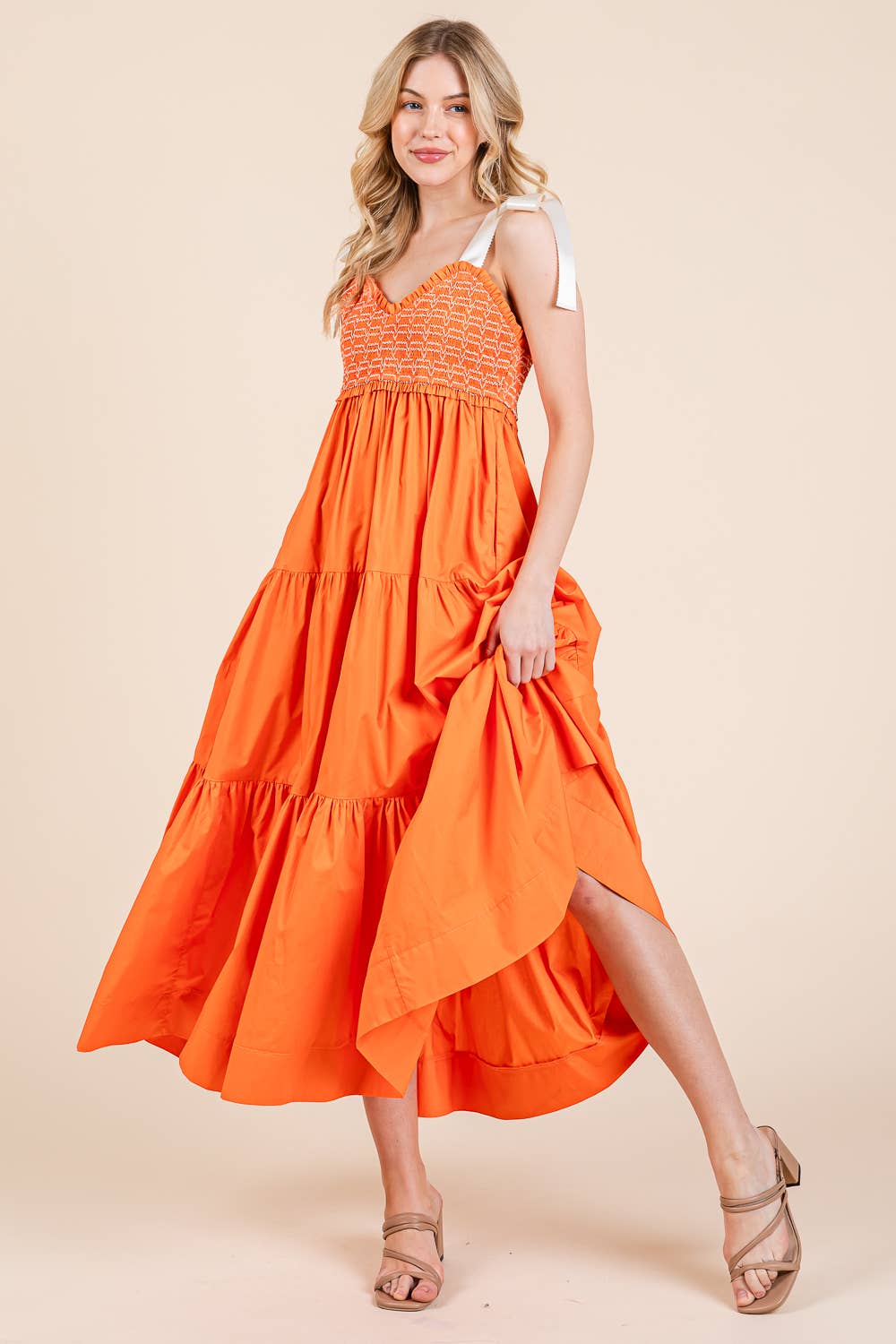 GeeGee x Lovelo - Vendita all'ingrosso Vestito - Donna - Abito midi plissettato a balze taglie comode, MD51552PL27