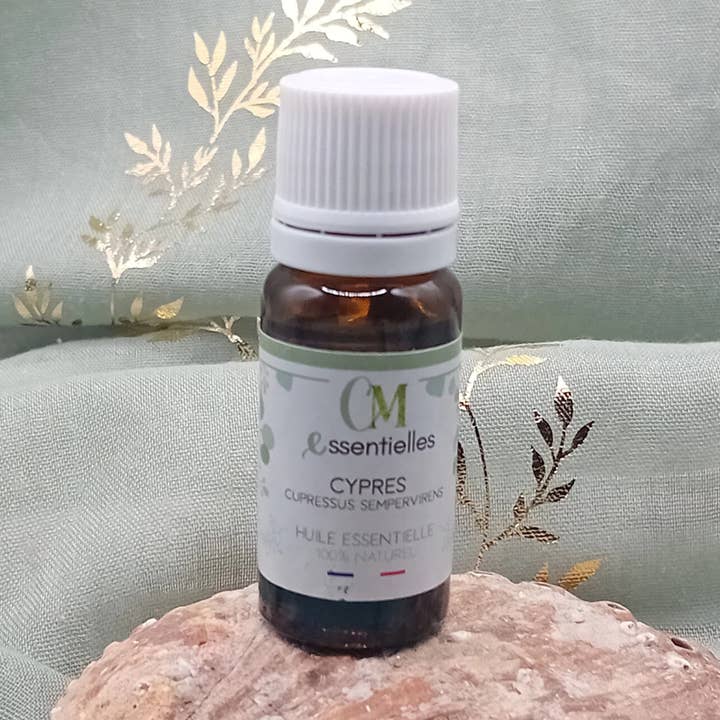 Huile Essentielle de Cypres 10 ml pour la vente par CM Essentielles