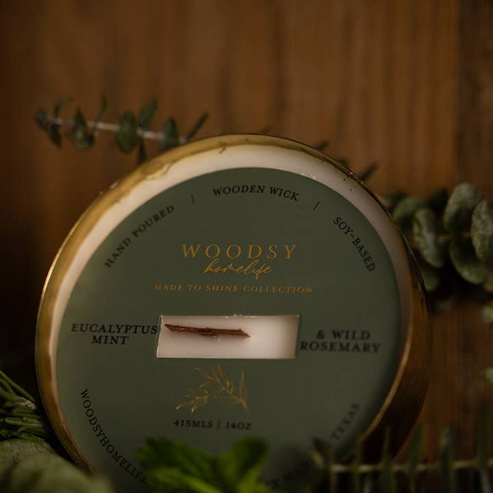 Woodsy Homelife - Vente Bougie en bocal - Eucalyptus Menthe & Romarin Sauvage | Bougie en Soja Pur 14oz en Laiton3