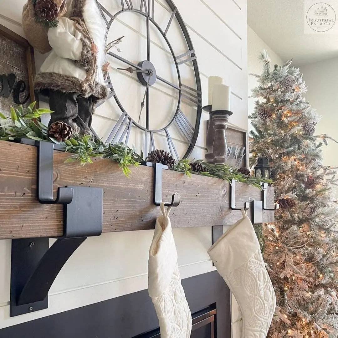 Industrial Farm Co - Wholesale Christmas Decoration - The Annie Stocking Holder1