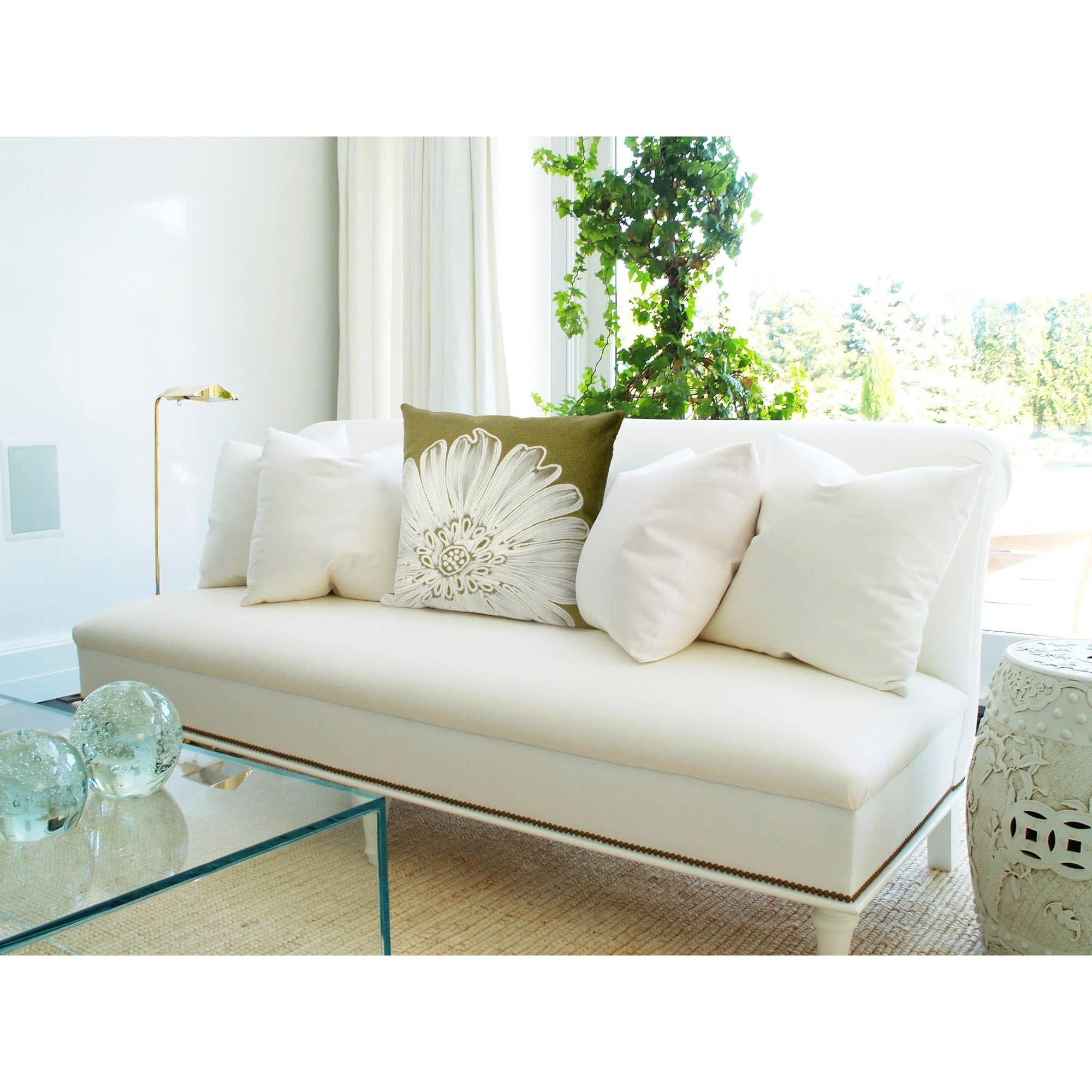 Verde Cuscino da interno/esterno con medaglia antica Visions III in vendita all'ingrosso su Faire4