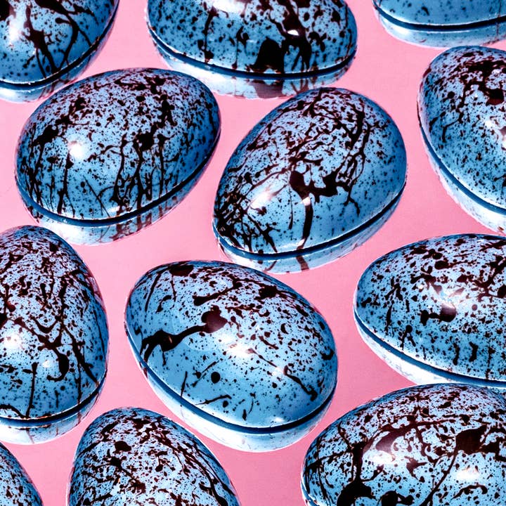 Raaka Chocolate - Wholesale Chocolate Box - Robin's Egg Meltaways Easter Gift Box5