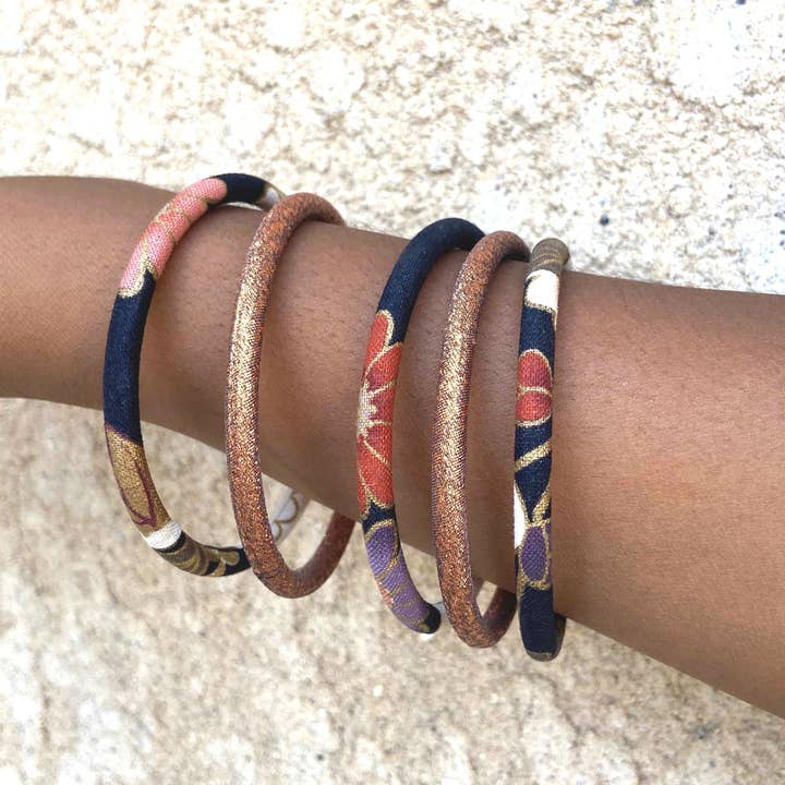 Melokane - Wholesale Bangle Bracelet - Copper-colored sparkling fabric bangle bracelet2