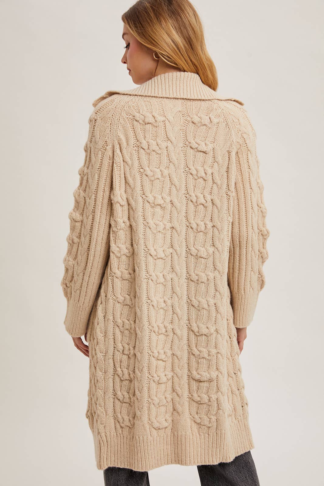 Bluivy - Vente Cardigan – femme - CARDIGAN EN MAILLE TORSADÉE BOUTONNÉE15