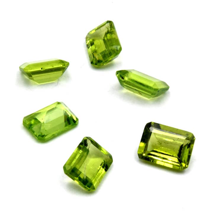 AAA Peridot Faceted Cut Stones – Pack of 6 for wholesale by Only Beads