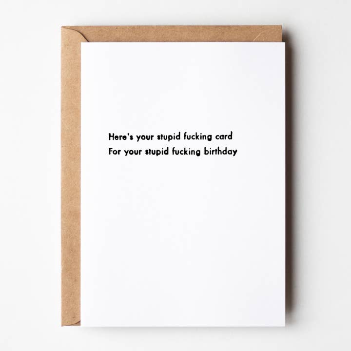 Dumt F**King fødselsdagskort - Sjovt sværgende fødselsdagskort for engroshandel hos Naebr Design