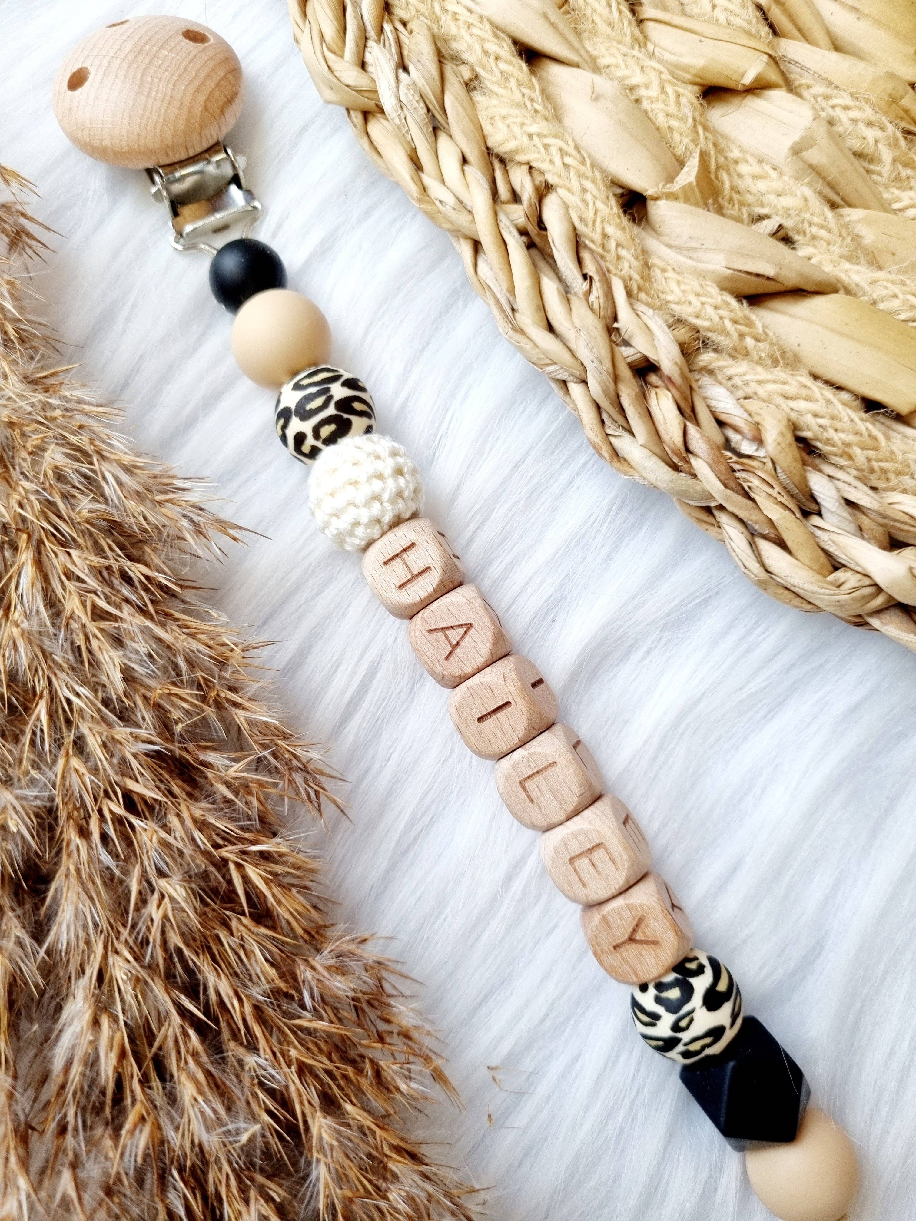 Happy by Lies - Wholesale Fopspeenclip - Baby - Speenkoord met naam - Luipaard, zwart, zand3