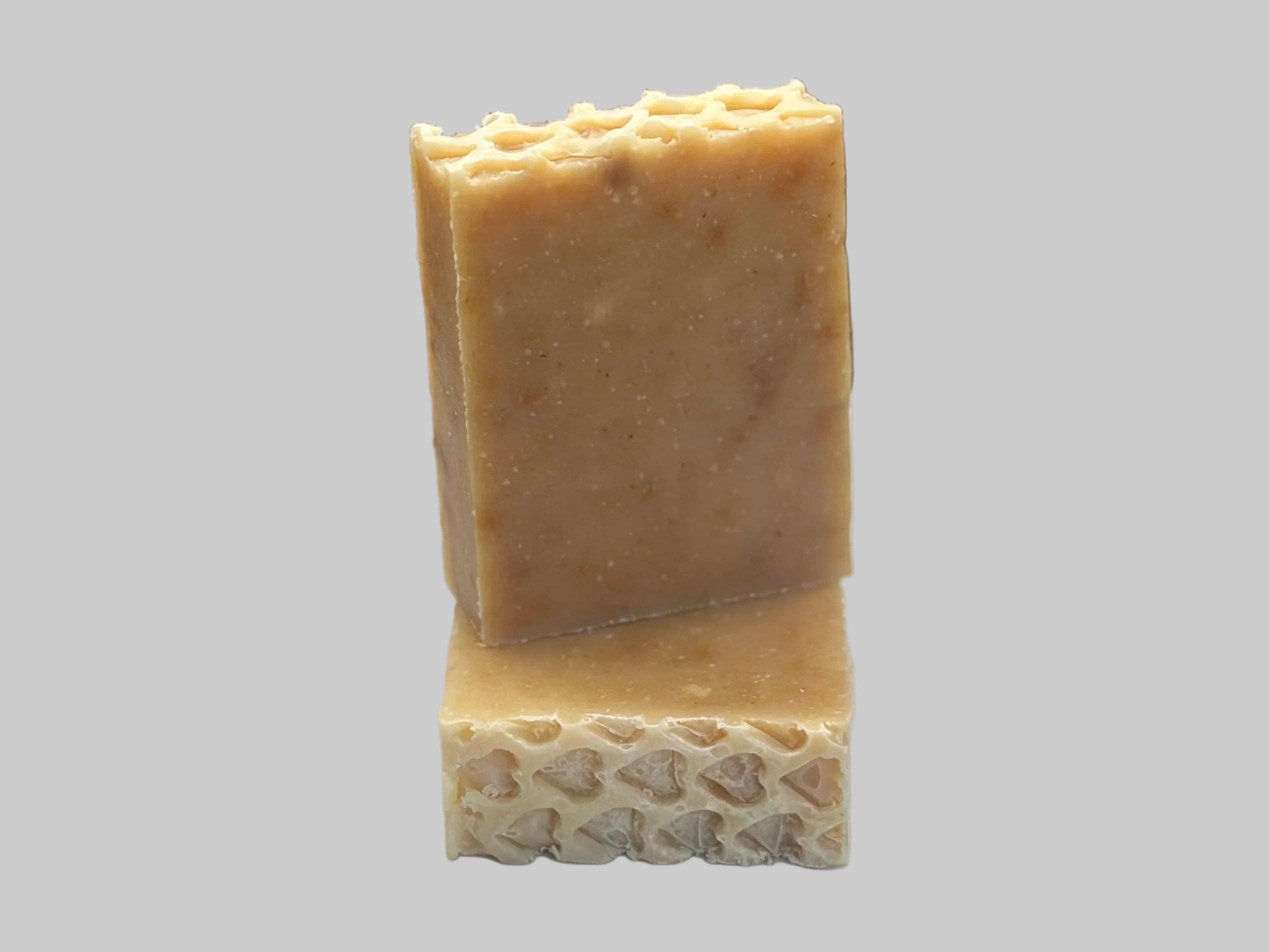 Etti Soap LLC - Wholesale Bar Soap - Golden Milk Goat Soap2