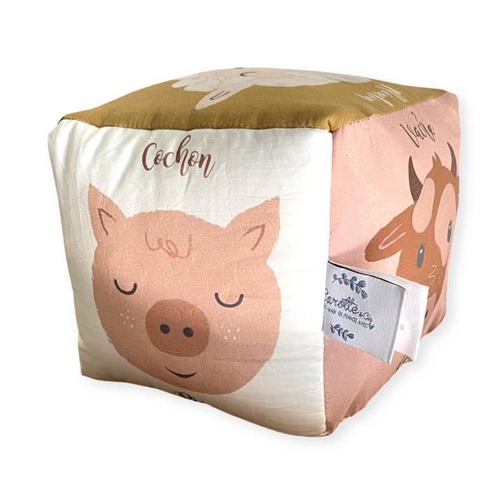 Farm Animals wake up cube with sound effects for wholesale by Carotte & Cie