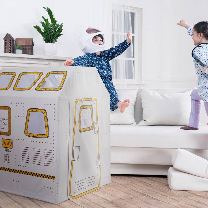 Space Station Play Tent for wholesale by Role Play